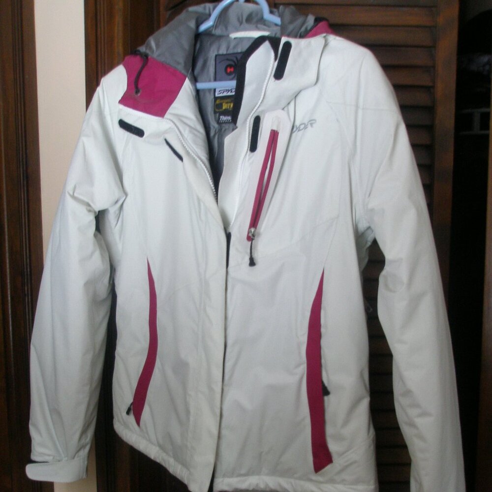 NEW W/TAGS WOMEN SZ 8 SPYDER 'SHASTA' SKI / SNOWBOARD JACKET WHITE AND MAGENTA